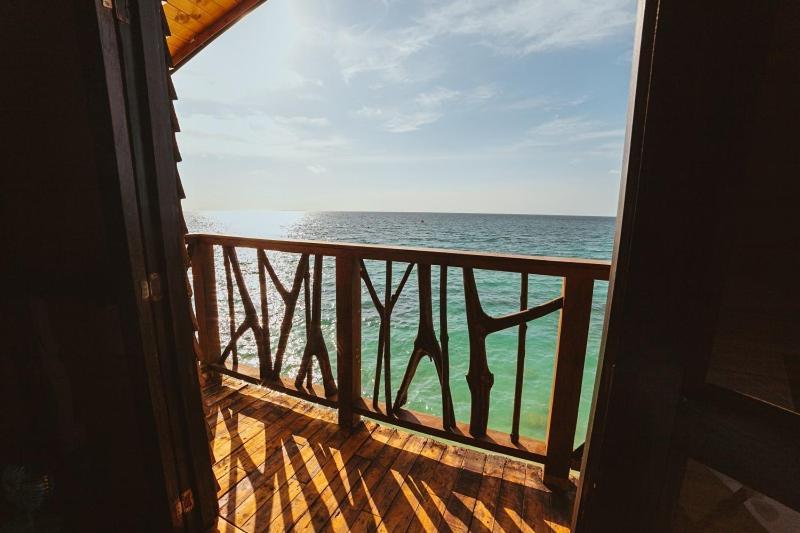 Hotel Prana Beach Pendales Esterno foto